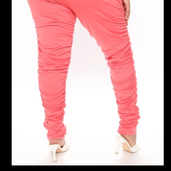 Fashion Nova "Chase The Bag" Pants - Picture 6 of 11